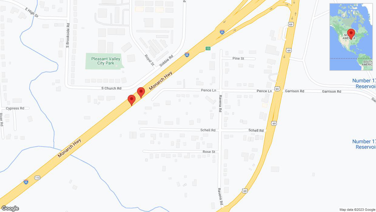 A detailed map that shows the affected road due to 'Broken down vehicle on northbound I-35 in Pleasant Valley' on September 19th at 4:38 p.m.