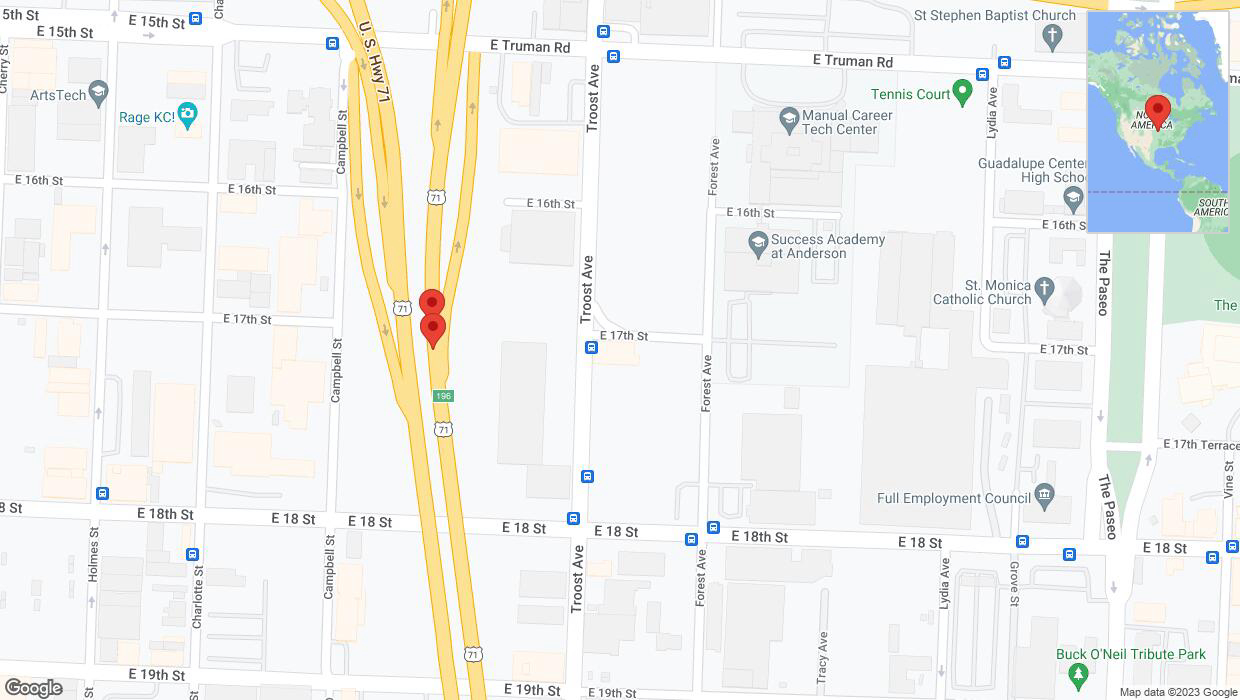 A detailed map that shows the affected road due to 'Broken down vehicle on northbound US-71 in Kansas City' on September 27th at 11:13 p.m.