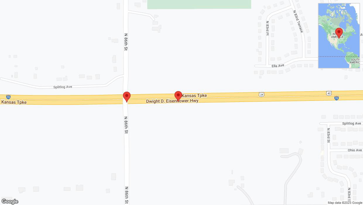 A detailed map that shows the affected road due to 'Broken down vehicle on eastbound I-70 in Kansas City' on September 30th at 9:39 p.m.