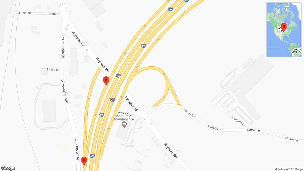 A detailed map that shows the affected road due to 'Warning in Kansas City: Crash reported on East 41st Street' on October 1st at 7:51 p.m.