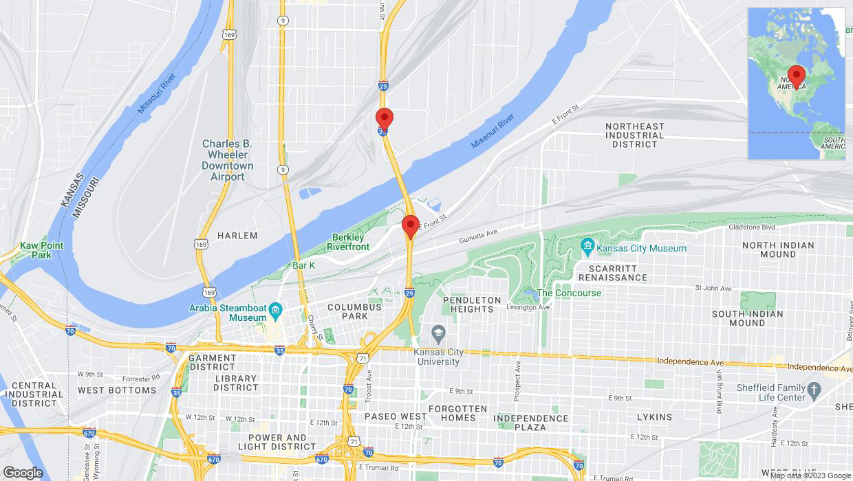 A detailed map that shows the affected road due to 'Warning in Kansas City: Crash reported on northbound I-29/I-35' on October 7th at 6:47 p.m.