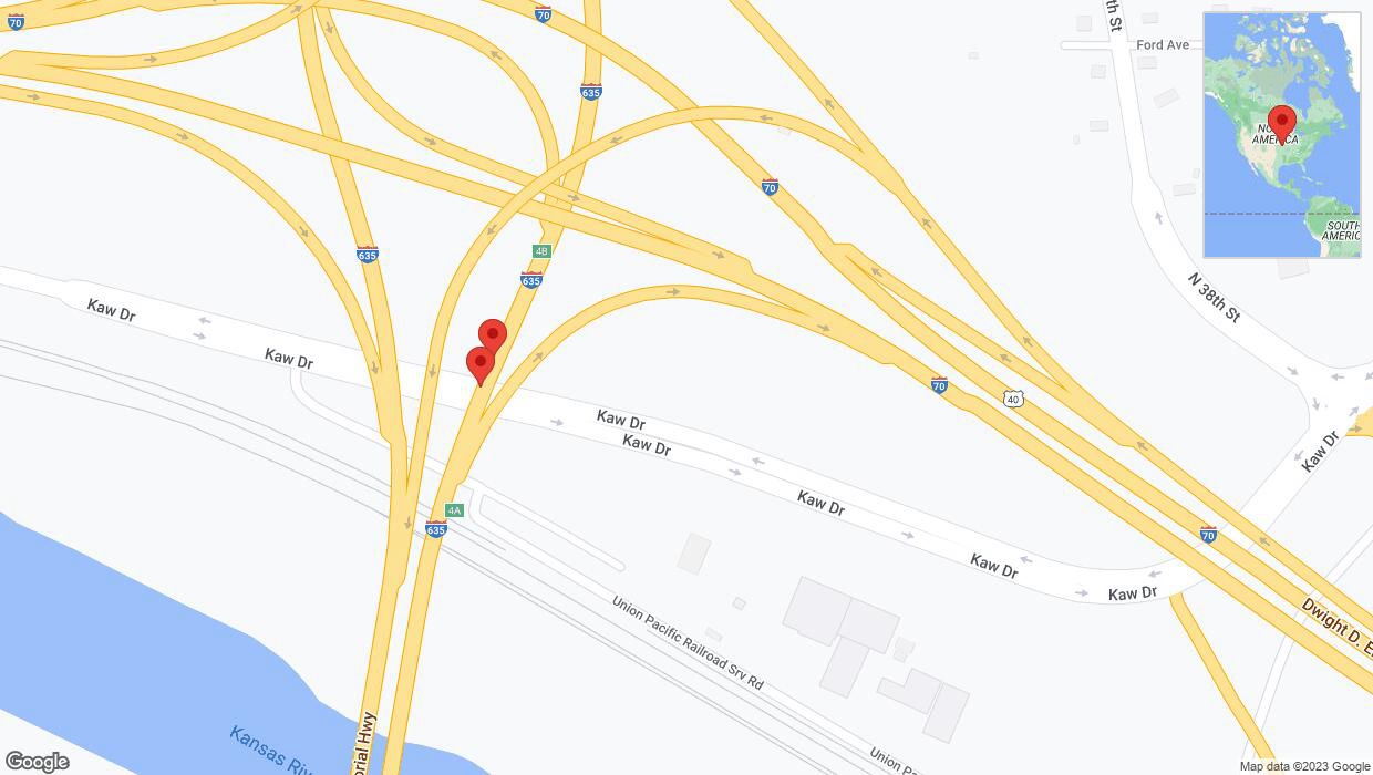 A detailed map that shows the affected road due to 'Warning in Kansas City: Crash reported on northbound I-635' on October 14th at 10:22 p.m.
