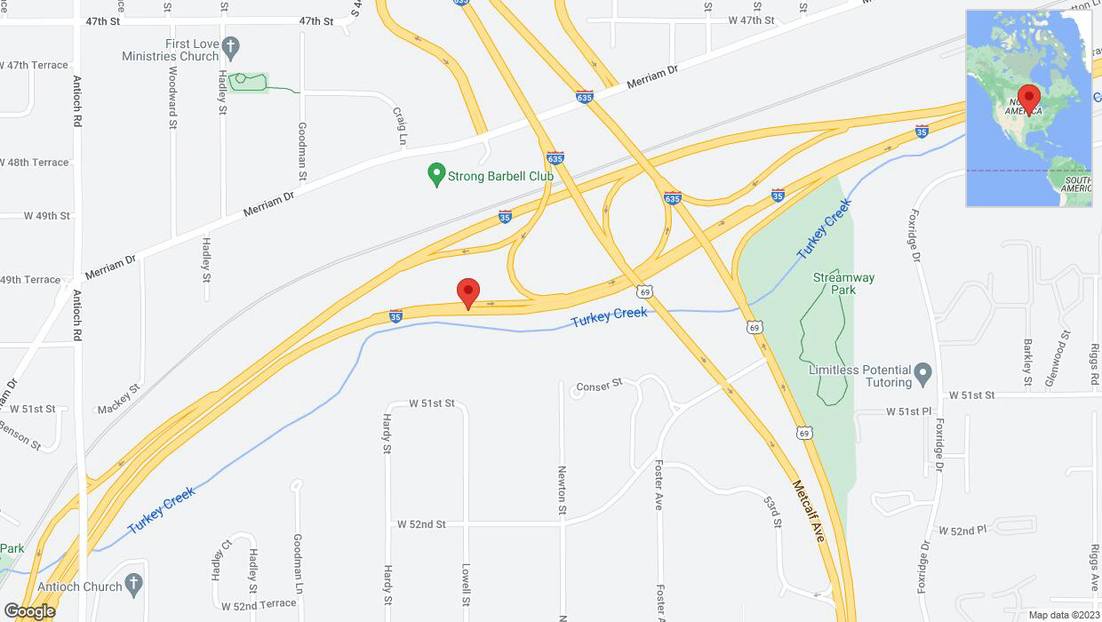 A detailed map that shows the affected road due to 'A crash has been reported on northbound I-35' on October 17th at 12:38 p.m.