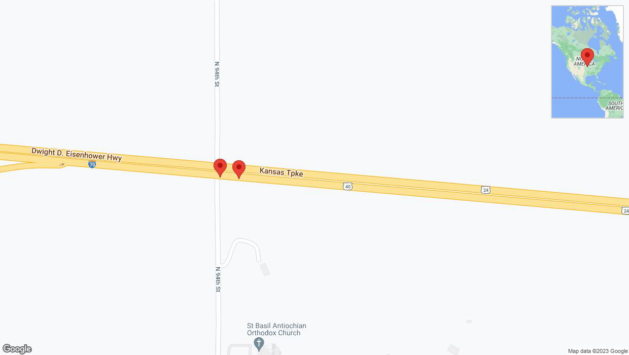 A detailed map that shows the affected road due to 'Broken down vehicle on eastbound I-70 in Kansas City' on October 17th at 5:38 p.m.