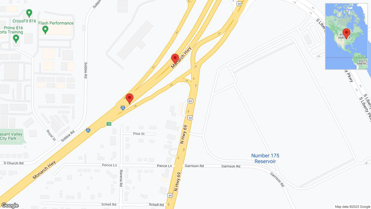 A detailed map that shows the affected road due to 'Broken down vehicle on northbound I-35 in Pleasant Valley' on October 20th at 4:52 p.m.