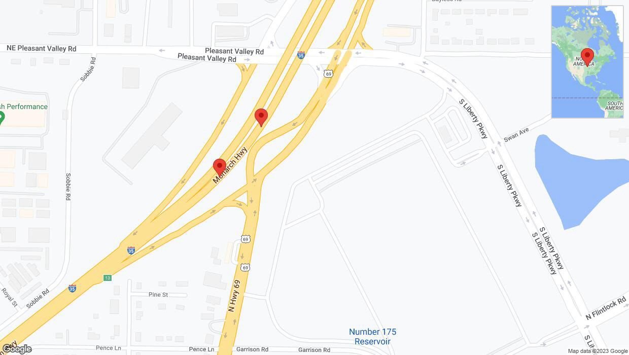 A detailed map that shows the affected road due to 'Broken down vehicle on northbound I-35 in Pleasant Valley' on October 24th at 4 p.m.