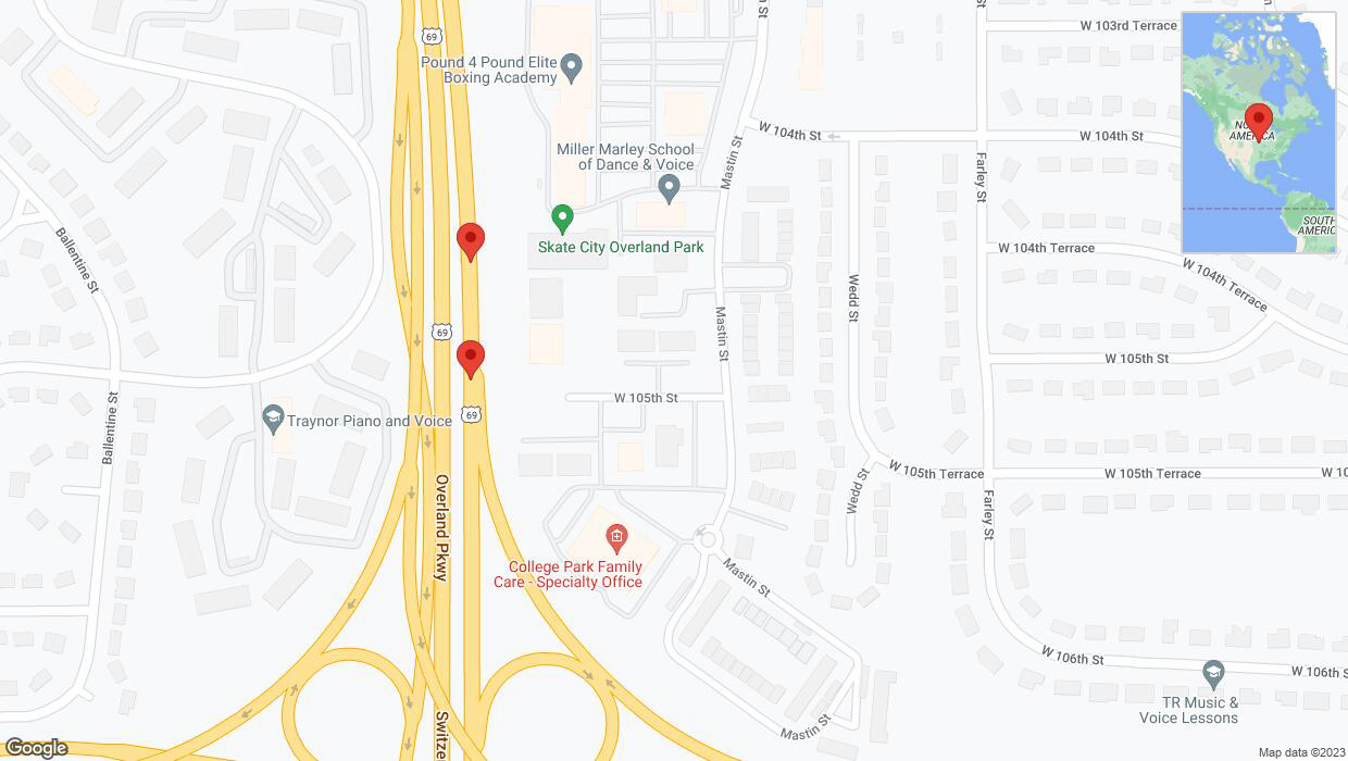 A detailed map that shows the affected road due to 'Broken down vehicle on northbound US-69 in Overland Park' on October 25th at 1:18 p.m.