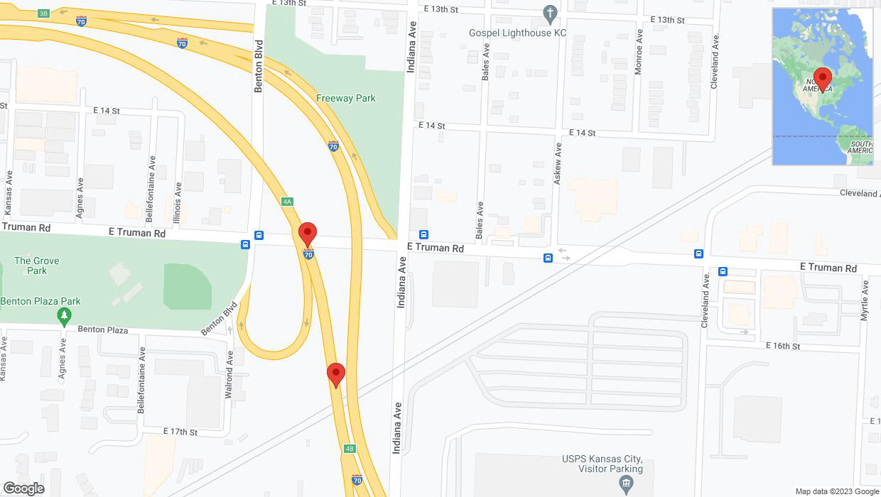 A detailed map that shows the affected road due to 'Broken down vehicle on eastbound I-70 in Kansas City' on October 27th at 8:12 p.m.