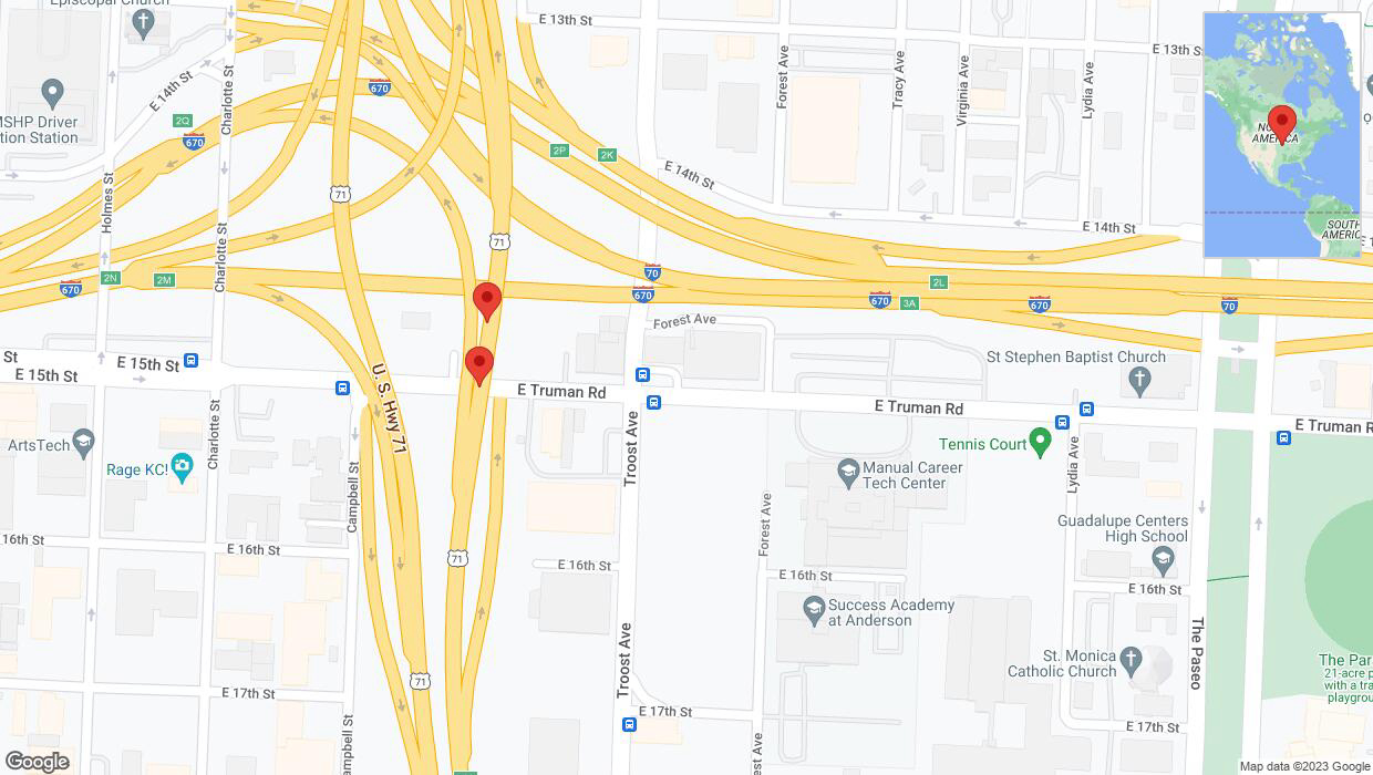 A detailed map that shows the affected road due to 'Broken down vehicle on northbound US-71 in Kansas City' on October 27th at 11:30 p.m.