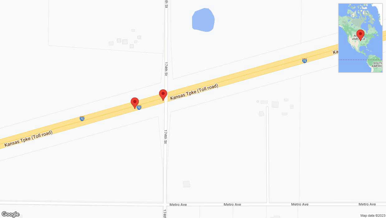 A detailed map that shows the affected road due to 'Broken down vehicle on eastbound I-70 in Tonganoxie' on November 1st at 2:12 p.m.