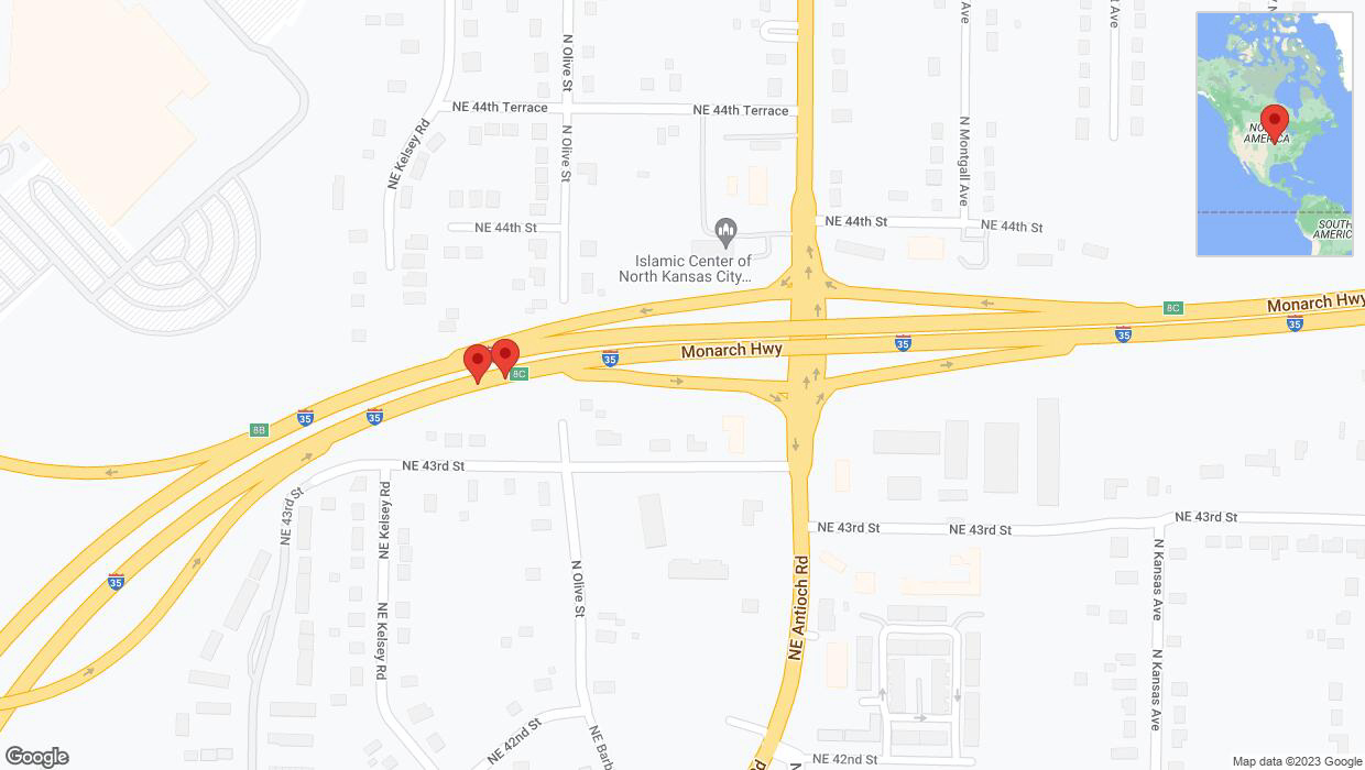 A detailed map that shows the affected road due to 'Broken down vehicle on northbound I-35 in Kansas City' on November 1st at 4:36 p.m.