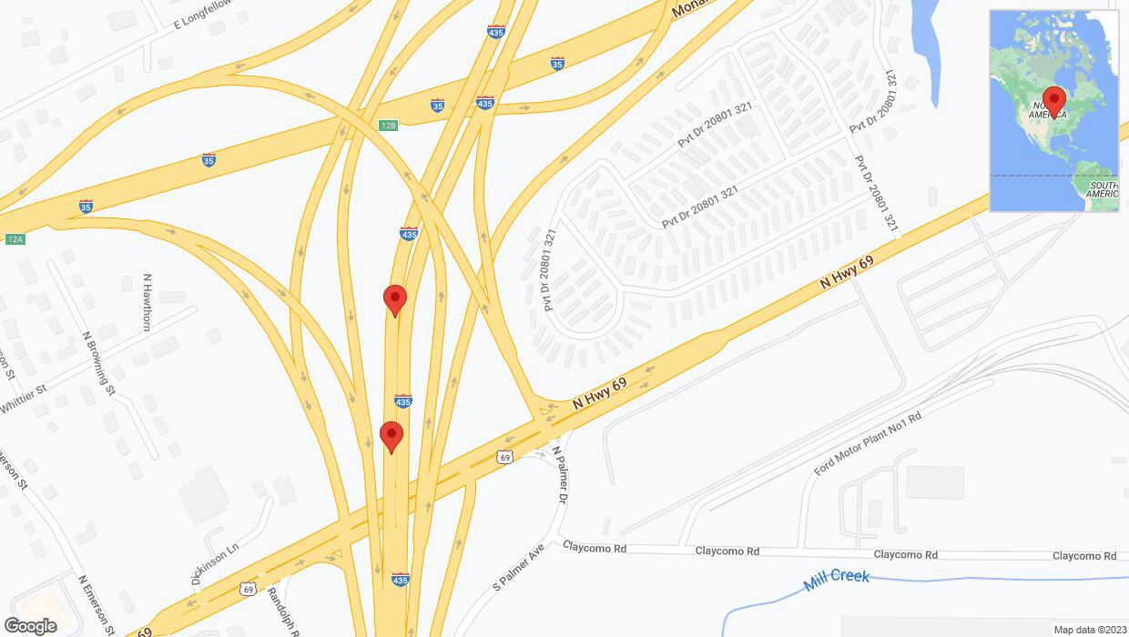A detailed map that shows the affected road due to 'Warning: Crash on southbound I-435 in Kansas City' on November 5th at 8:35 p.m.