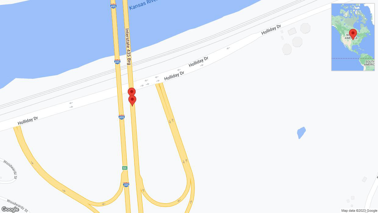 A detailed map that shows the affected road due to 'Warning in Shawnee: Crash reported on northbound I-435' on November 6th at 10:31 p.m.