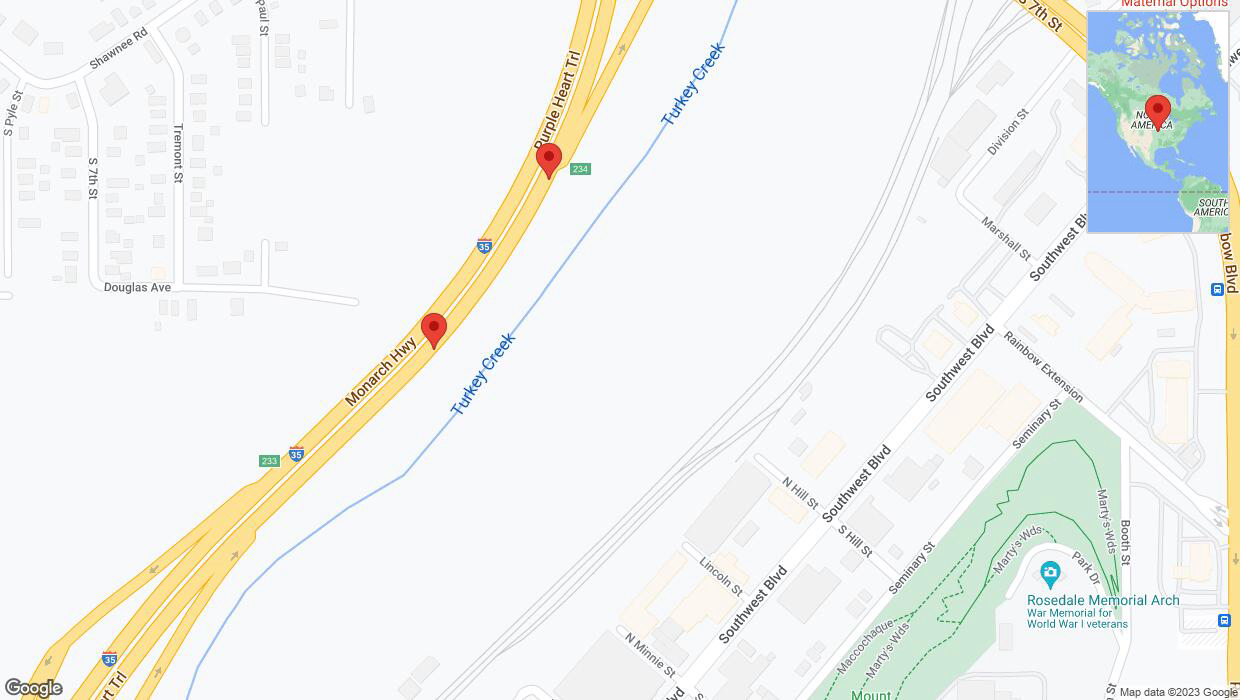 A detailed map that shows the affected road due to 'Broken down vehicle on northbound I-35 in Kansas City' on November 11th at 3:36 p.m.