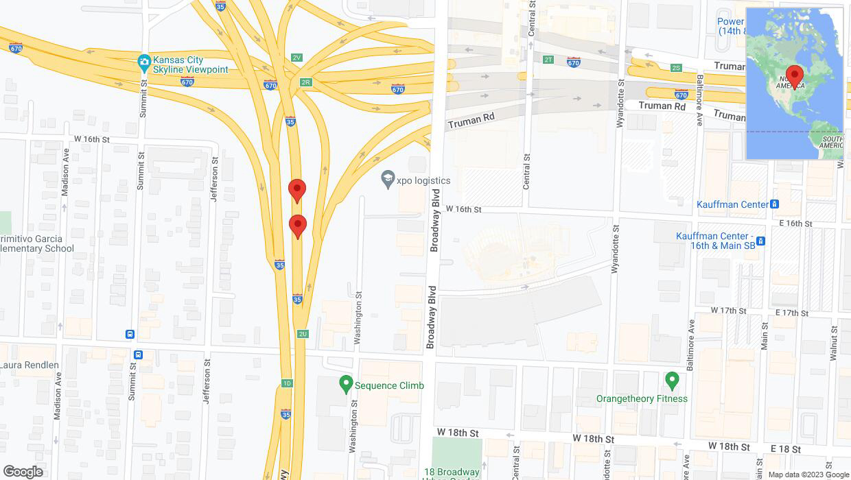 A detailed map that shows the affected road due to 'A crash has been reported on northbound I-35' on November 19th at 9:17 p.m.