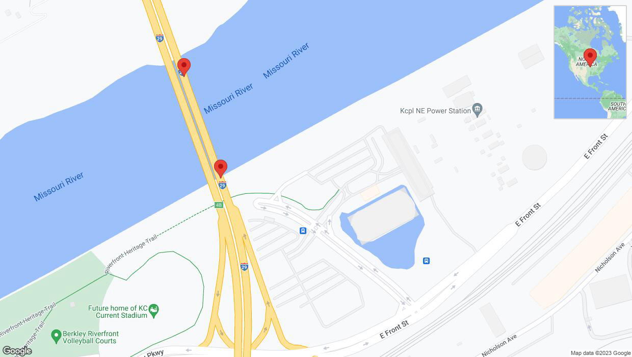 A detailed map that shows the affected road due to 'Crash reported on northbound I-29/I-35 in Kansas City' on November 21st at 4:16 p.m.