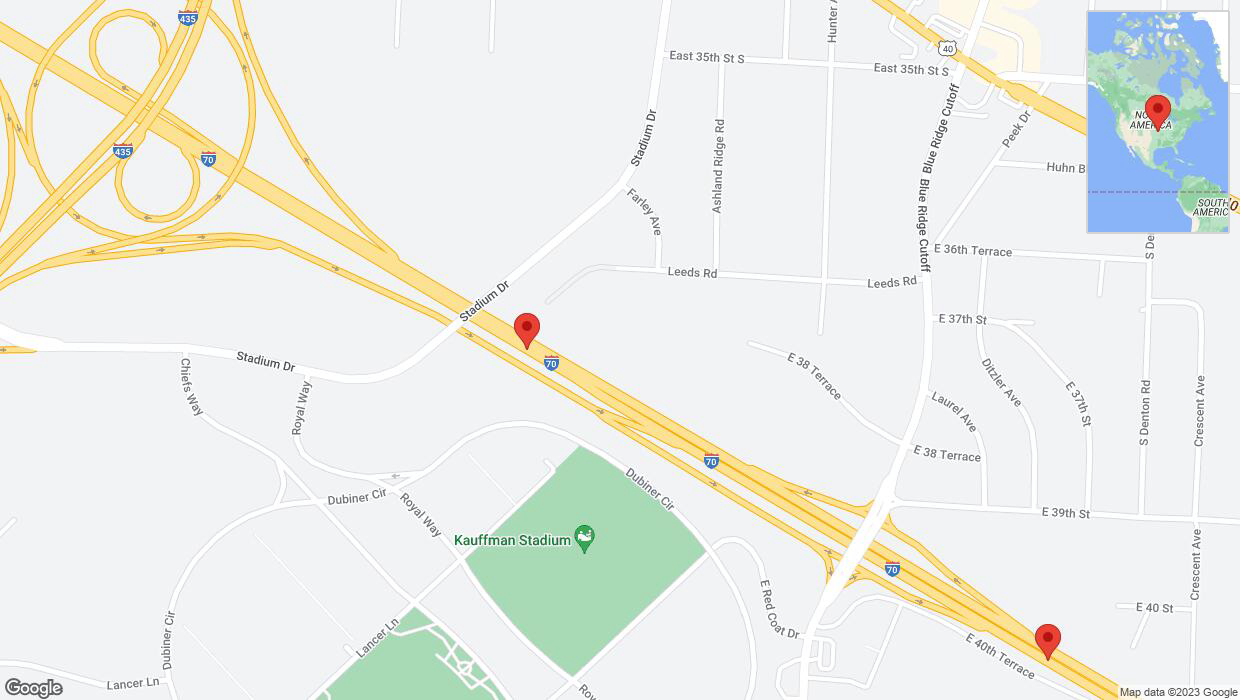 A detailed map that shows the affected road due to 'Crash reported on eastbound I-70 in Kansas City' on November 25th at 10:53 p.m.