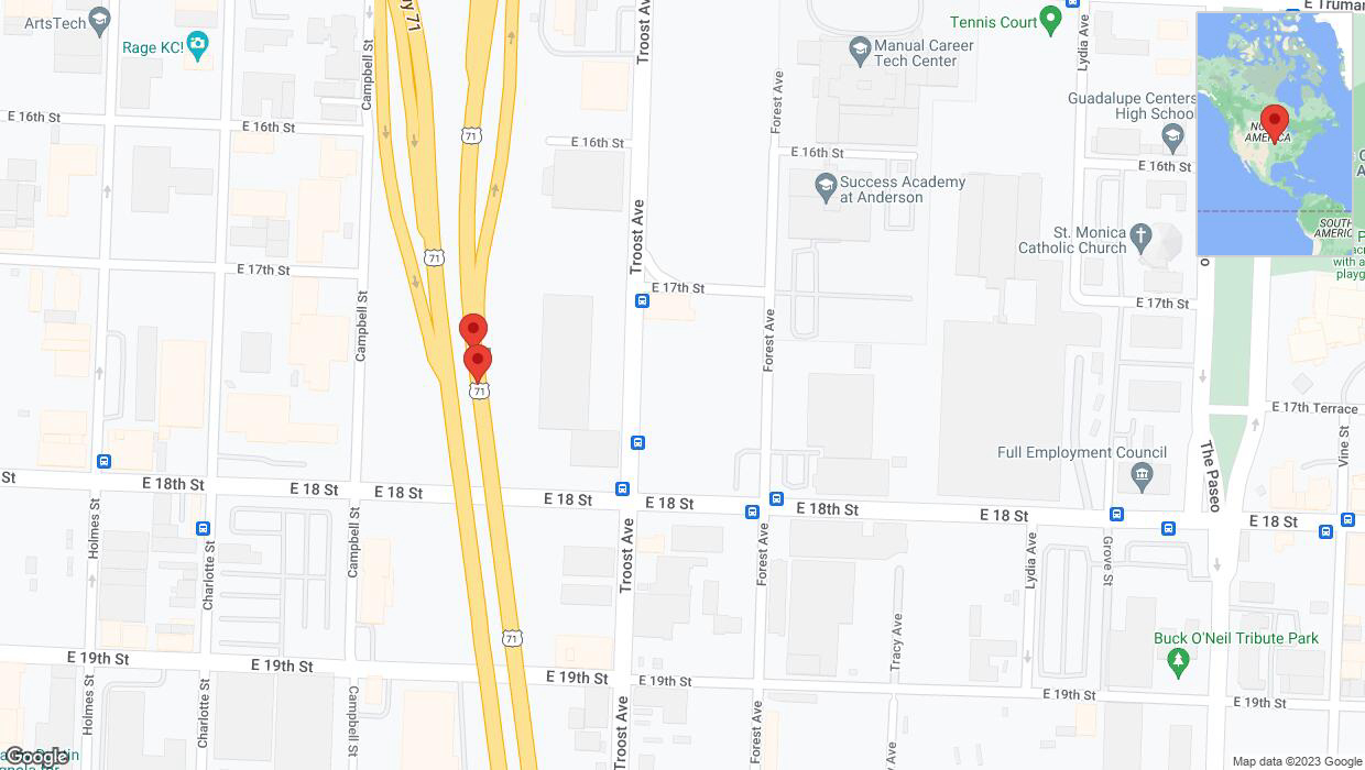 A detailed map that shows the affected road due to 'Broken down vehicle on northbound US-71 in Kansas City' on November 27th at 5:56 p.m.