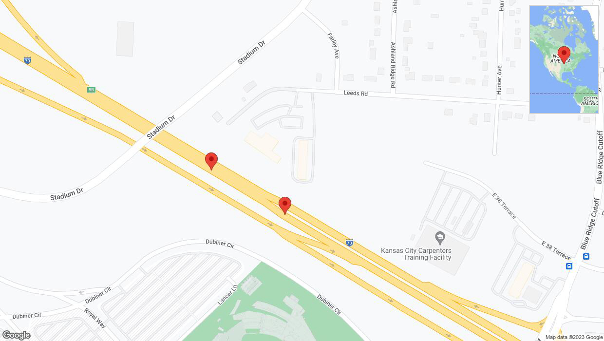 A detailed map that shows the affected road due to 'Broken down vehicle on eastbound I-70 in Kansas City' on November 27th at 9:55 p.m.