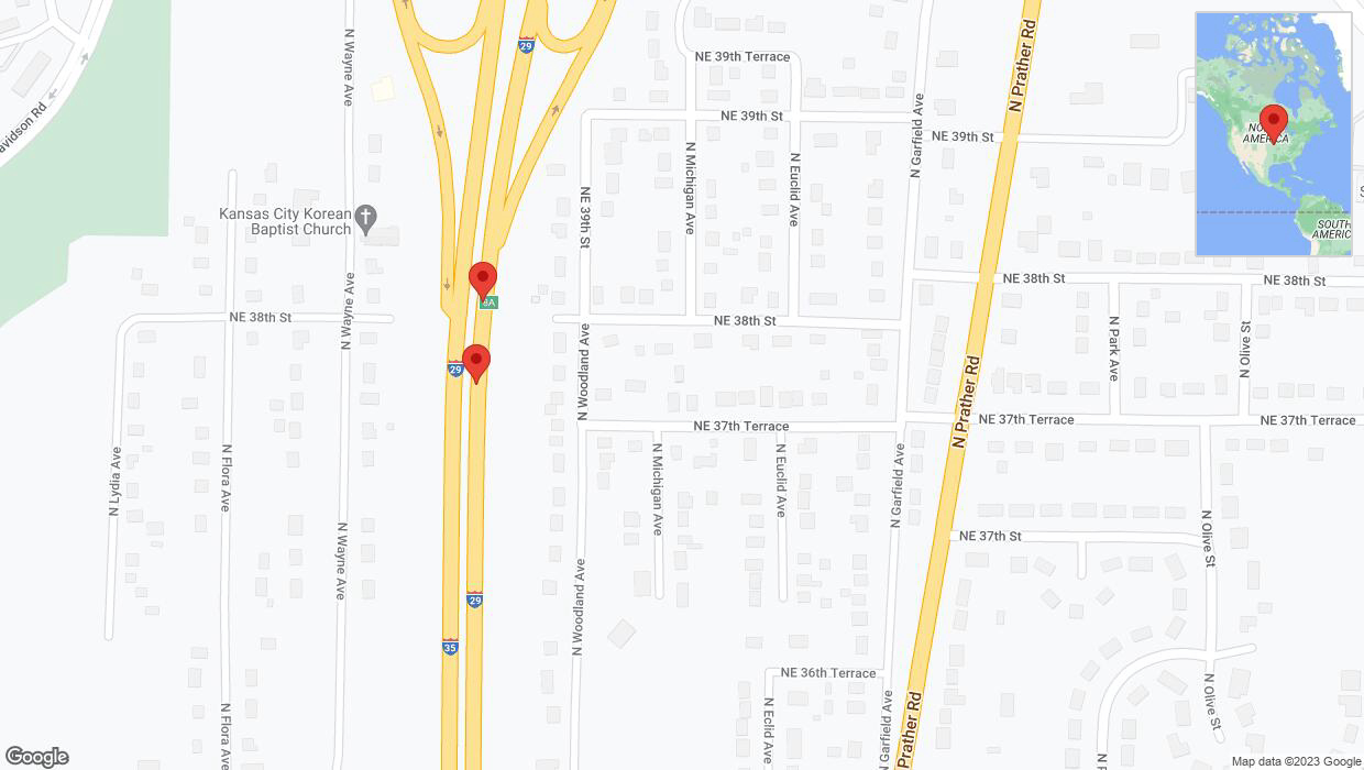 A detailed map that shows the affected road due to 'Crash reported on northbound I-29/I-35 in Kansas City' on November 27th at 11:39 p.m.