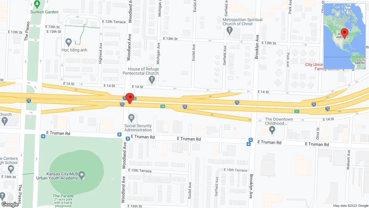 A detailed map that shows the affected road due to 'Broken down vehicle on eastbound I-70 in Kansas City' on December 5th at 7:48 p.m.