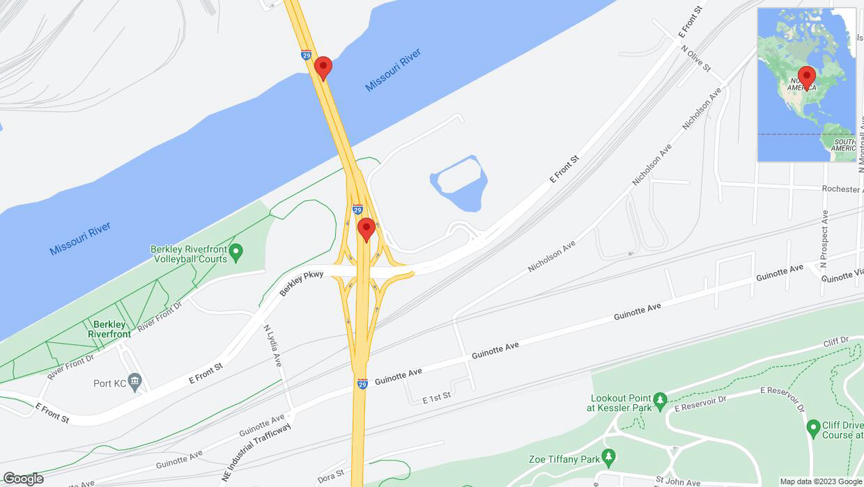 A detailed map that shows the affected road due to 'Broken down vehicle on northbound I-29/I-35 in Kansas City' on December 17th at 1:55 p.m.