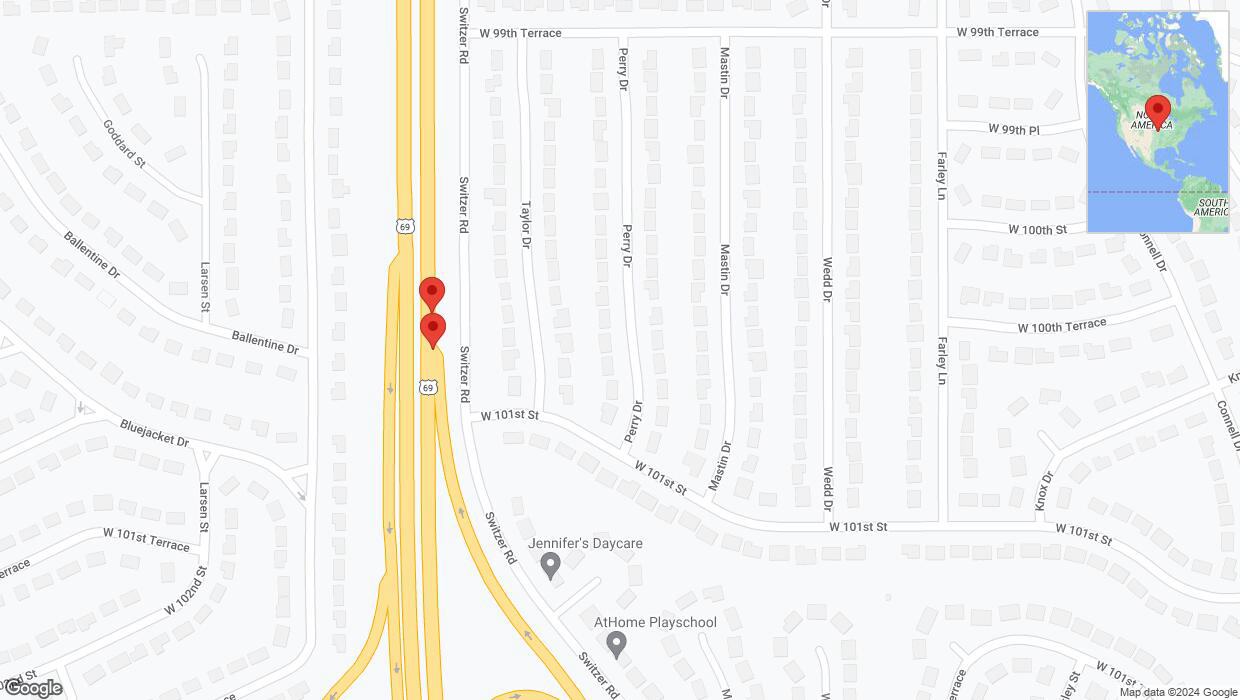A detailed map that shows the affected road due to 'Warning in Overland Park: Crash reported on northbound US-69' on July 23rd at 1:56 p.m.