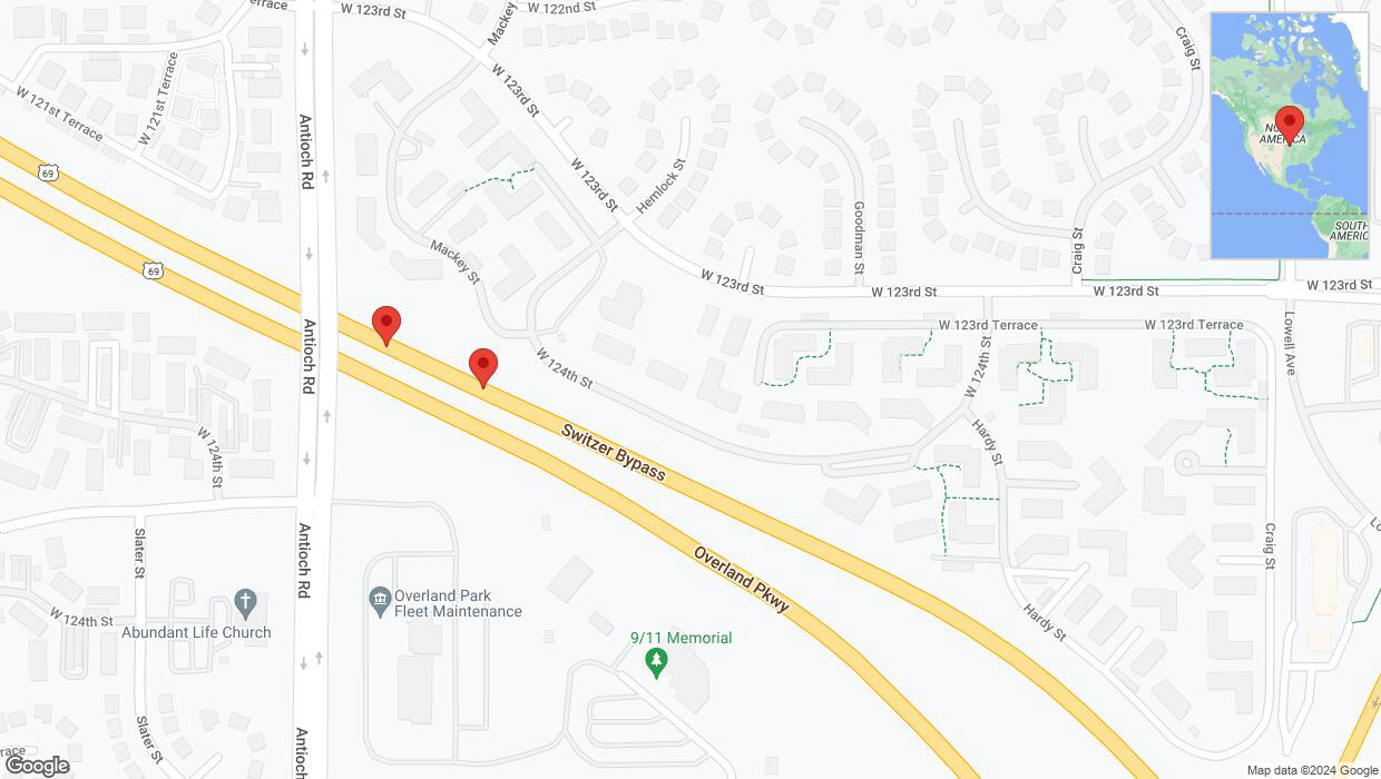 A detailed map that shows the affected road due to 'Warning: Crash on northbound US-69 in Overland Park' on July 31st at 11:52 p.m.