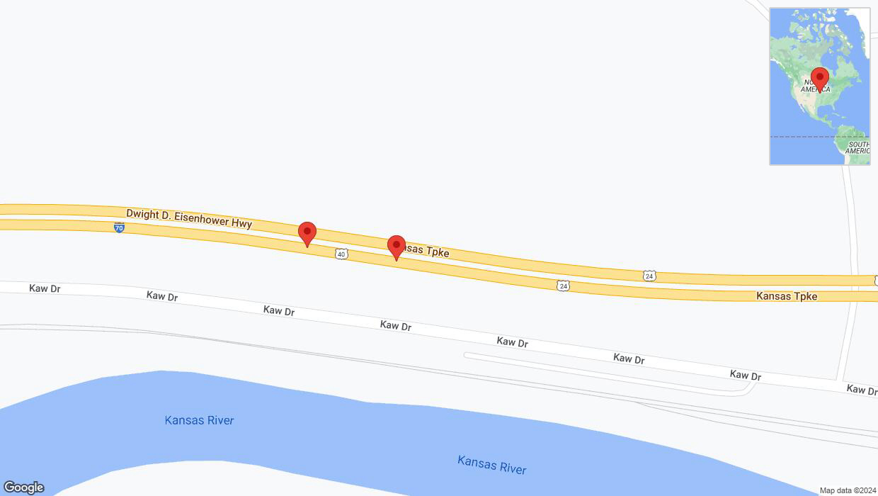A detailed map that shows the affected road due to 'Broken down vehicle on eastbound I-70 in Kansas City' on August 5th at 1:53 p.m.