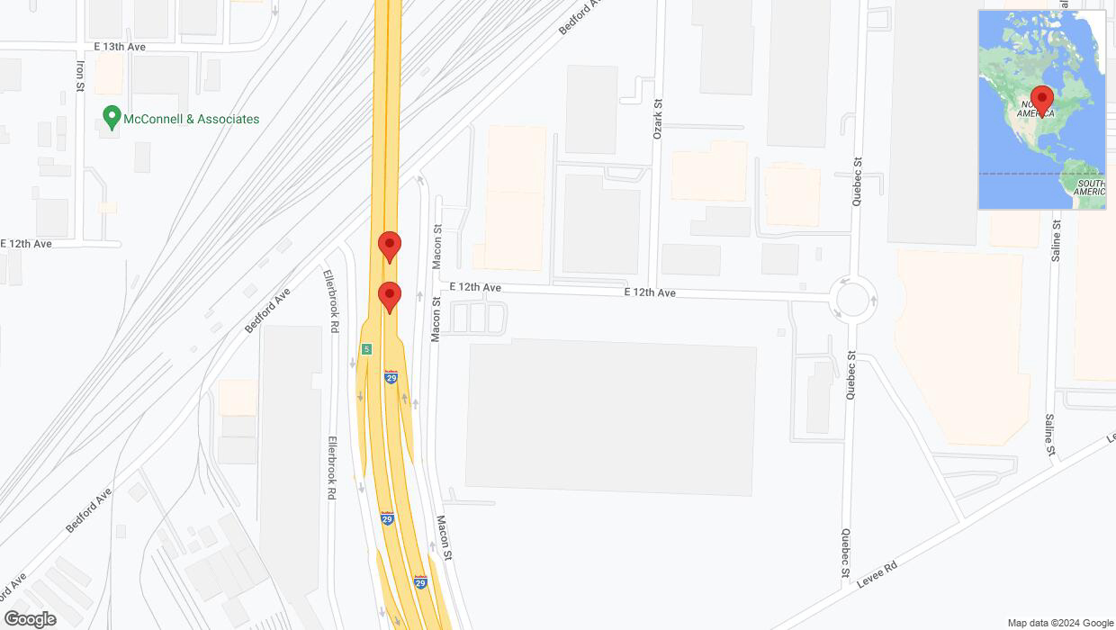 A detailed map that shows the affected road due to 'Broken down vehicle on northbound I-29/I-35 in North Kansas City' on August 5th at 9:23 p.m.