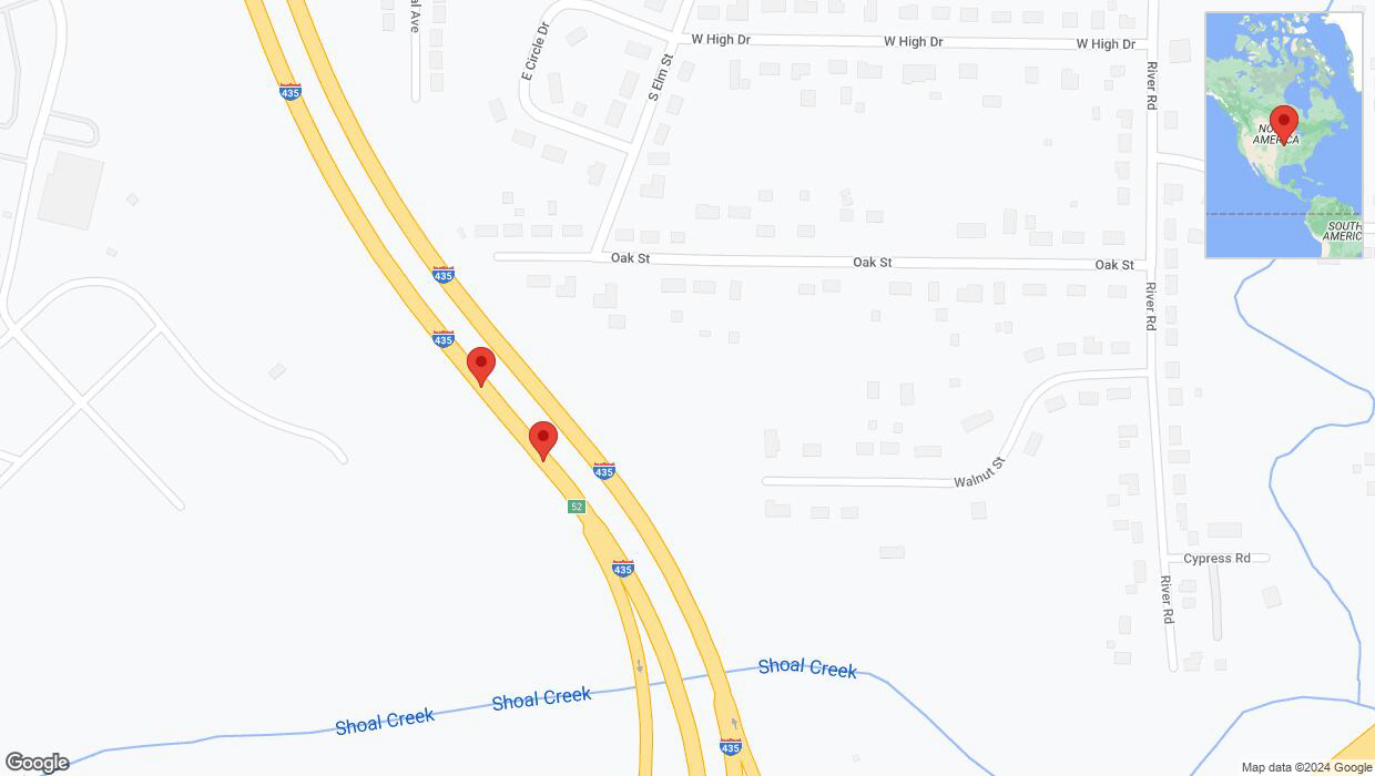 A detailed map that shows the affected road due to 'Broken down vehicle on southbound I-435 in Pleasant Valley' on August 5th at 10:41 p.m.