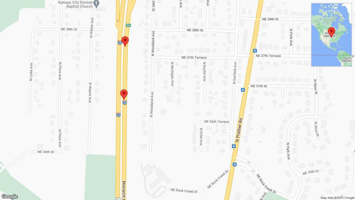 A detailed map that shows the affected road due to 'Broken down vehicle on northbound I-29/I-35 in Kansas City' on August 6th at 8:35 p.m.