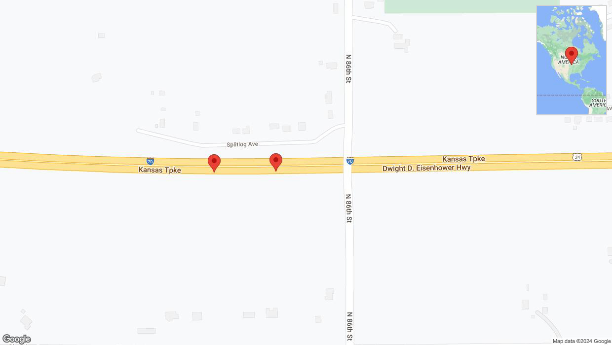 A detailed map that shows the affected road due to 'Broken down vehicle on eastbound I-70 in Kansas City' on August 7th at 6:09 p.m.