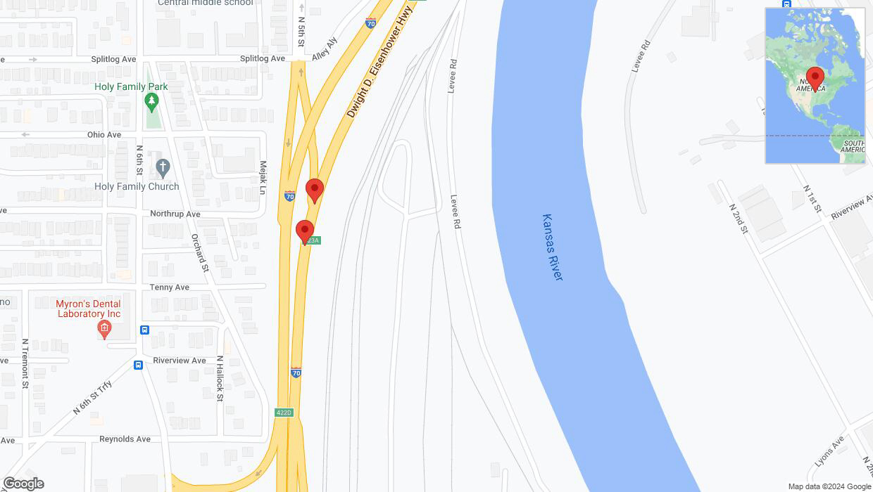 A detailed map that shows the affected road due to 'Broken down vehicle on eastbound I-70 in Kansas City' on August 13th at 3:38 p.m.
