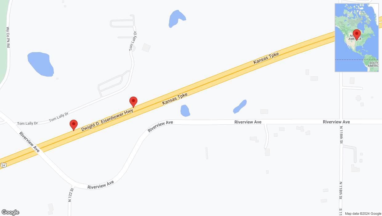 A detailed map that shows the affected road due to 'Broken down vehicle on westbound I-70 in Bonner Springs' on August 27th at 1:44 p.m.