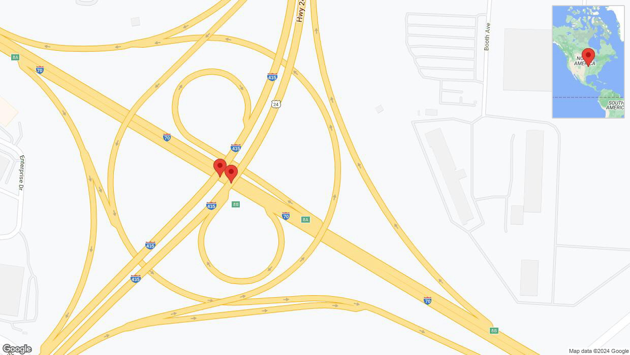 A detailed map that shows the affected road due to 'Broken down vehicle on eastbound I-70 in Kansas City' on August 27th at 3:50 p.m.