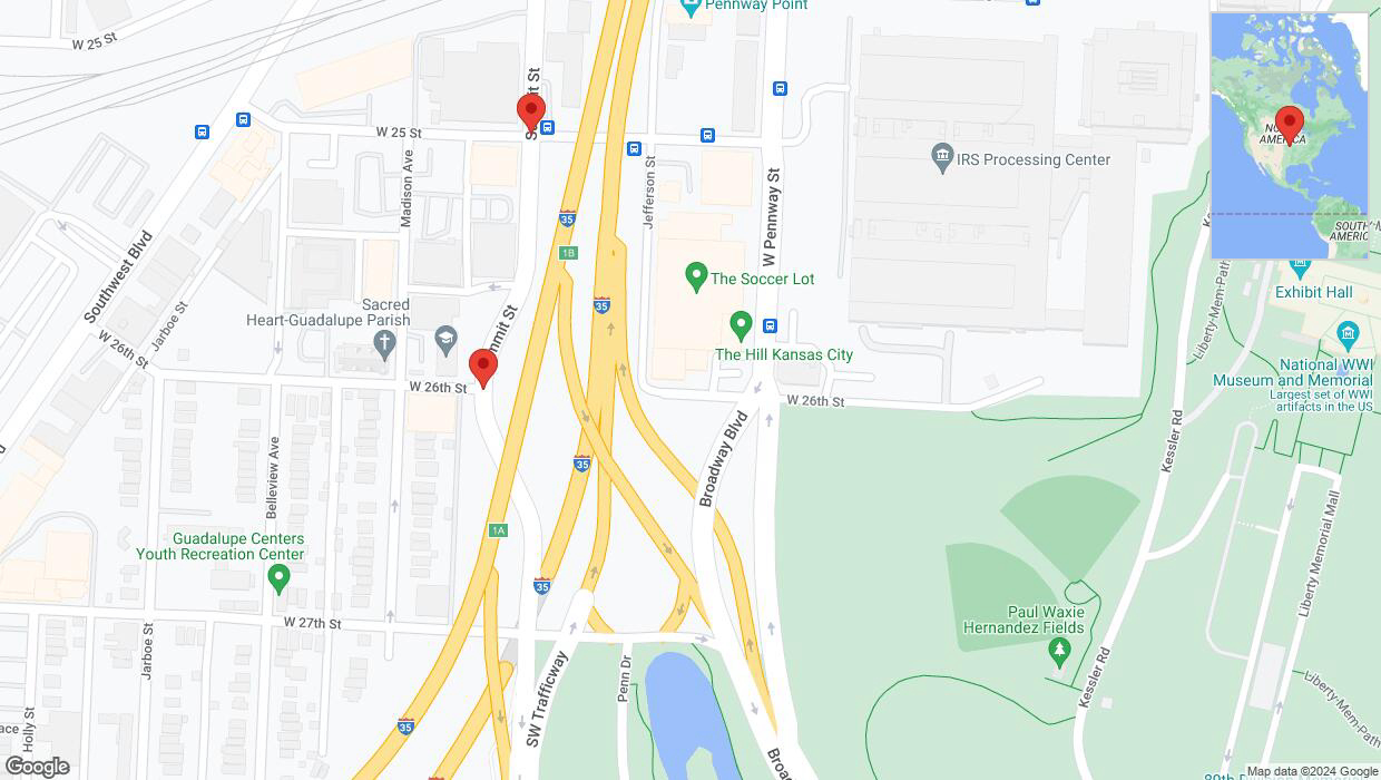 A detailed map that shows the affected road due to 'Summit Street temporarily closed in Kansas City' on August 29th at 9:13 p.m.