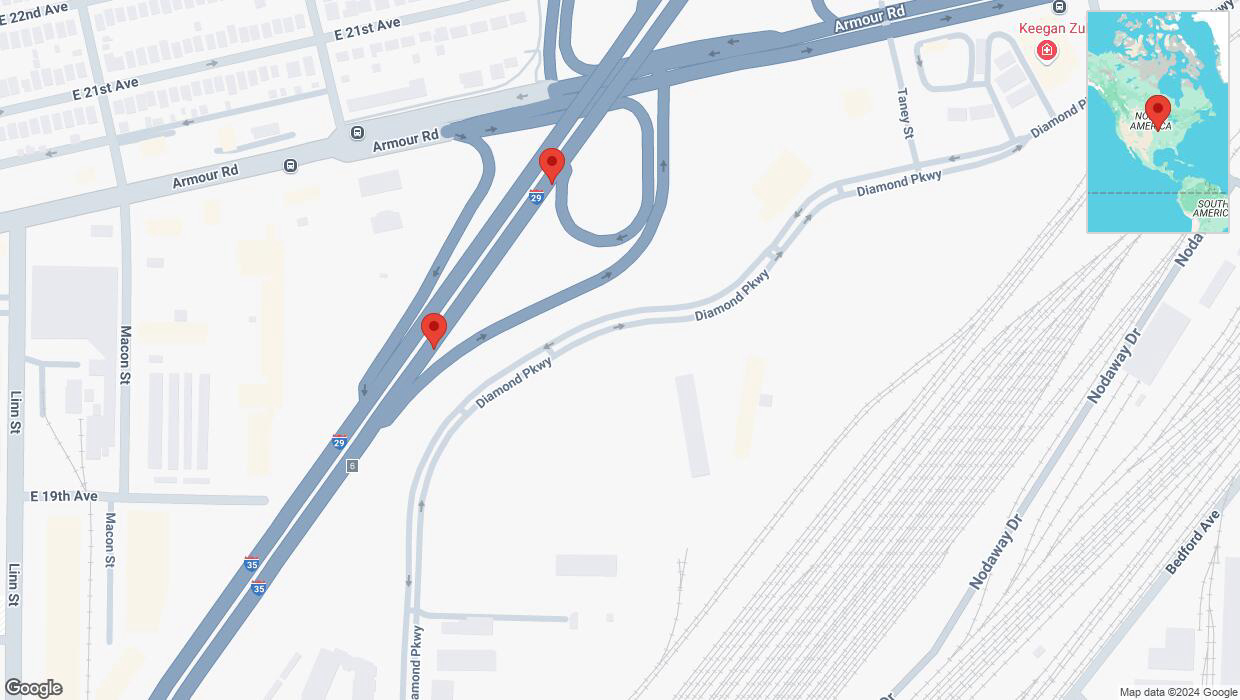 A detailed map that shows the affected road due to 'Broken down vehicle on northbound I-29/I-35 in North Kansas City' on October 3rd at 11:01 p.m.