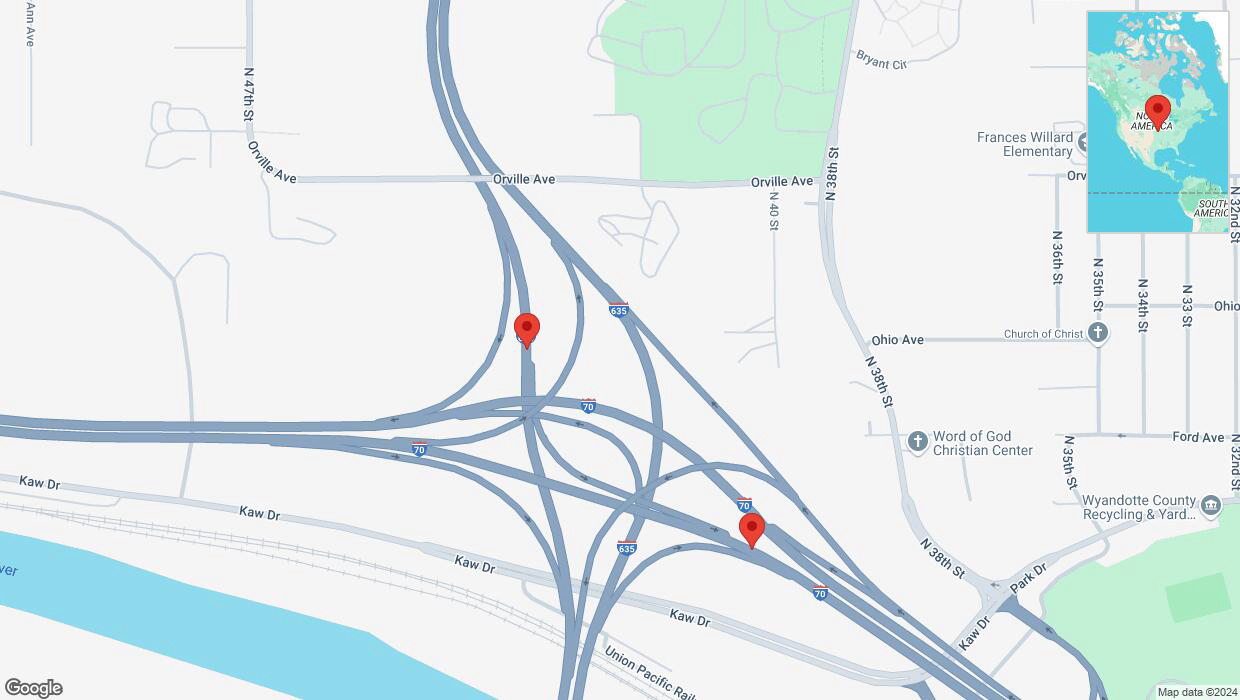 A detailed map that shows the affected road due to 'Kansas City: Harry Darby Memorial Highway closed' on October 18th at 10:52 p.m.