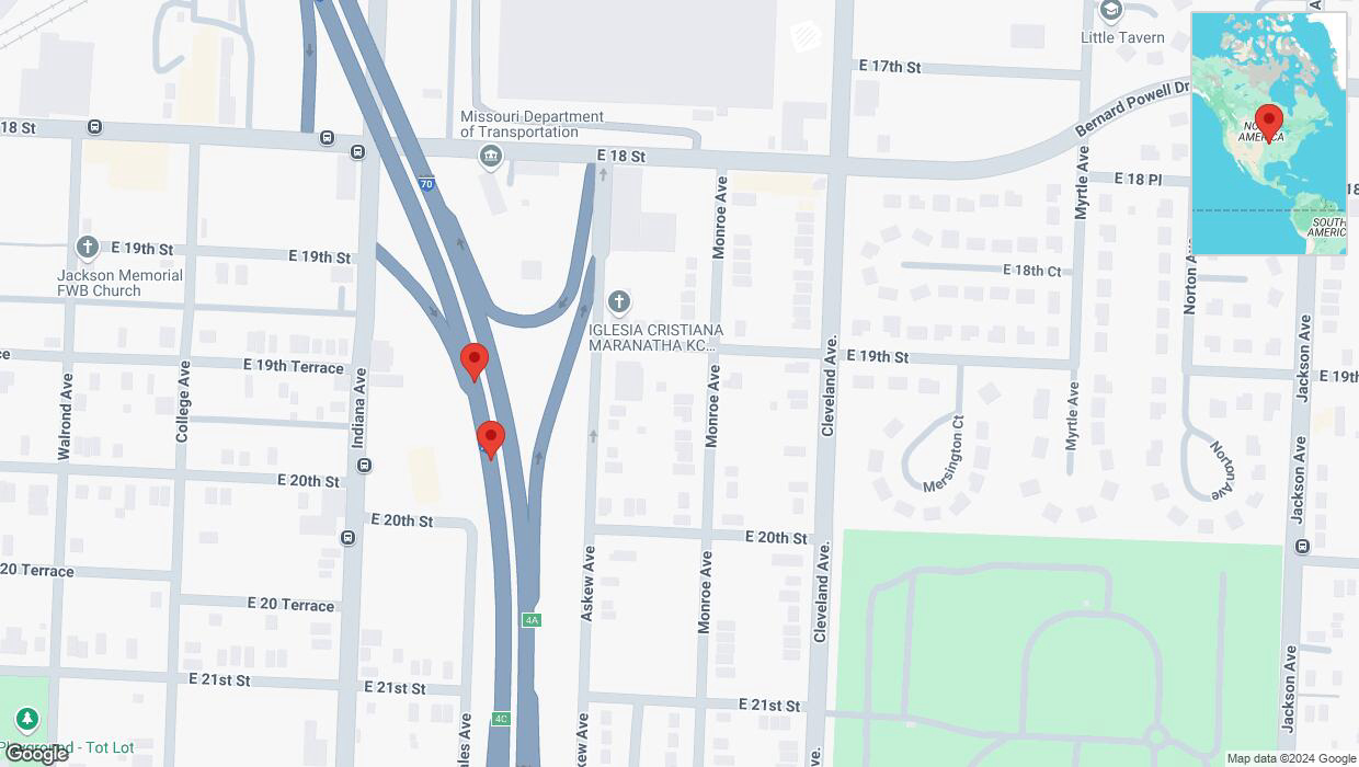 A detailed map that shows the affected road due to 'Broken down vehicle on eastbound I-70 in Kansas City' on October 31st at 10:05 p.m.