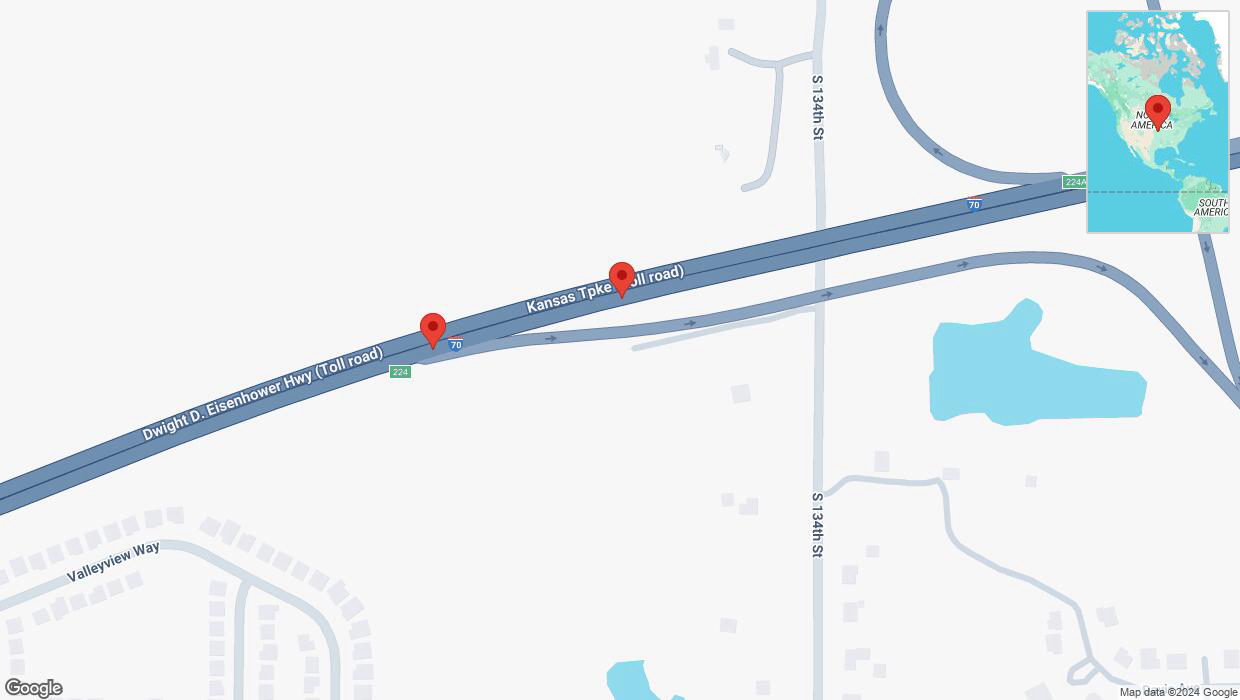 A detailed map that shows the affected road due to 'Broken down vehicle on eastbound I-70 in Bonner Springs' on November 5th at 1:35 p.m.