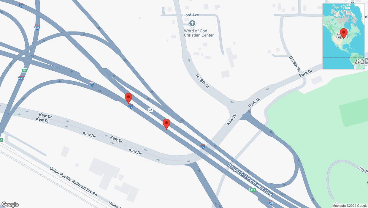 A detailed map that shows the affected road due to 'Broken down vehicle on eastbound I-70 in Kansas City' on November 11th at 3:52 p.m.
