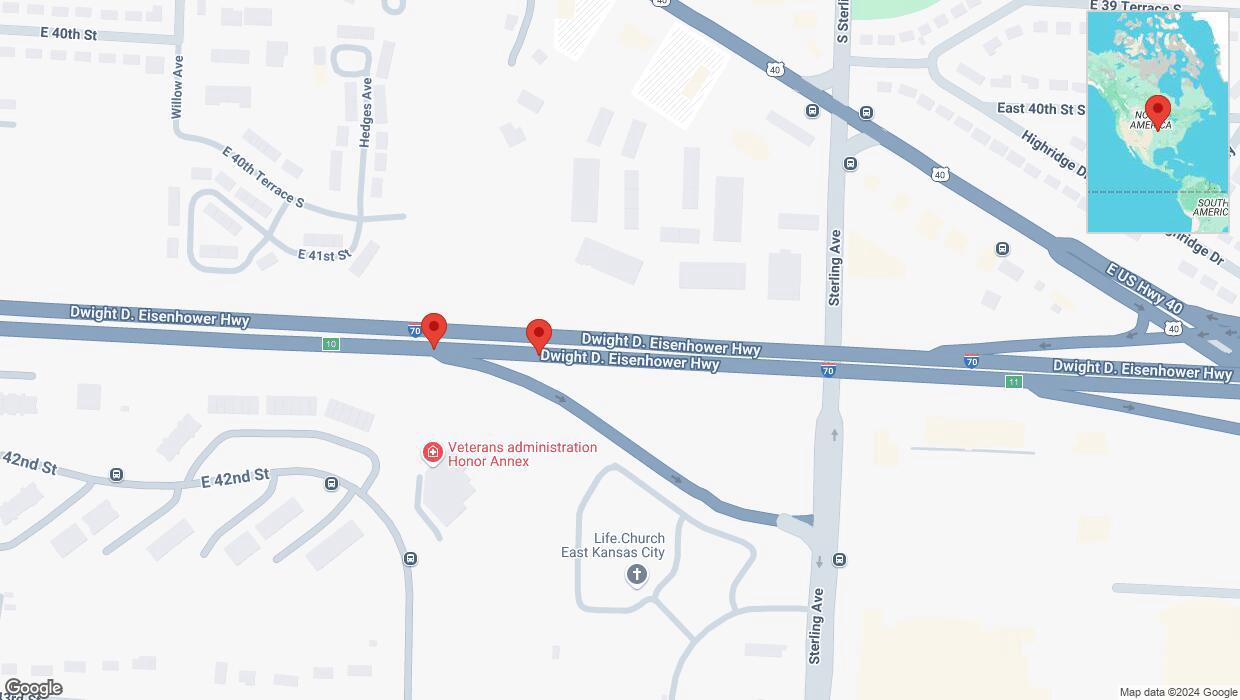 A detailed map that shows the affected road due to 'Broken down vehicle on eastbound I-70 in Kansas City' on November 17th at 1:52 p.m.