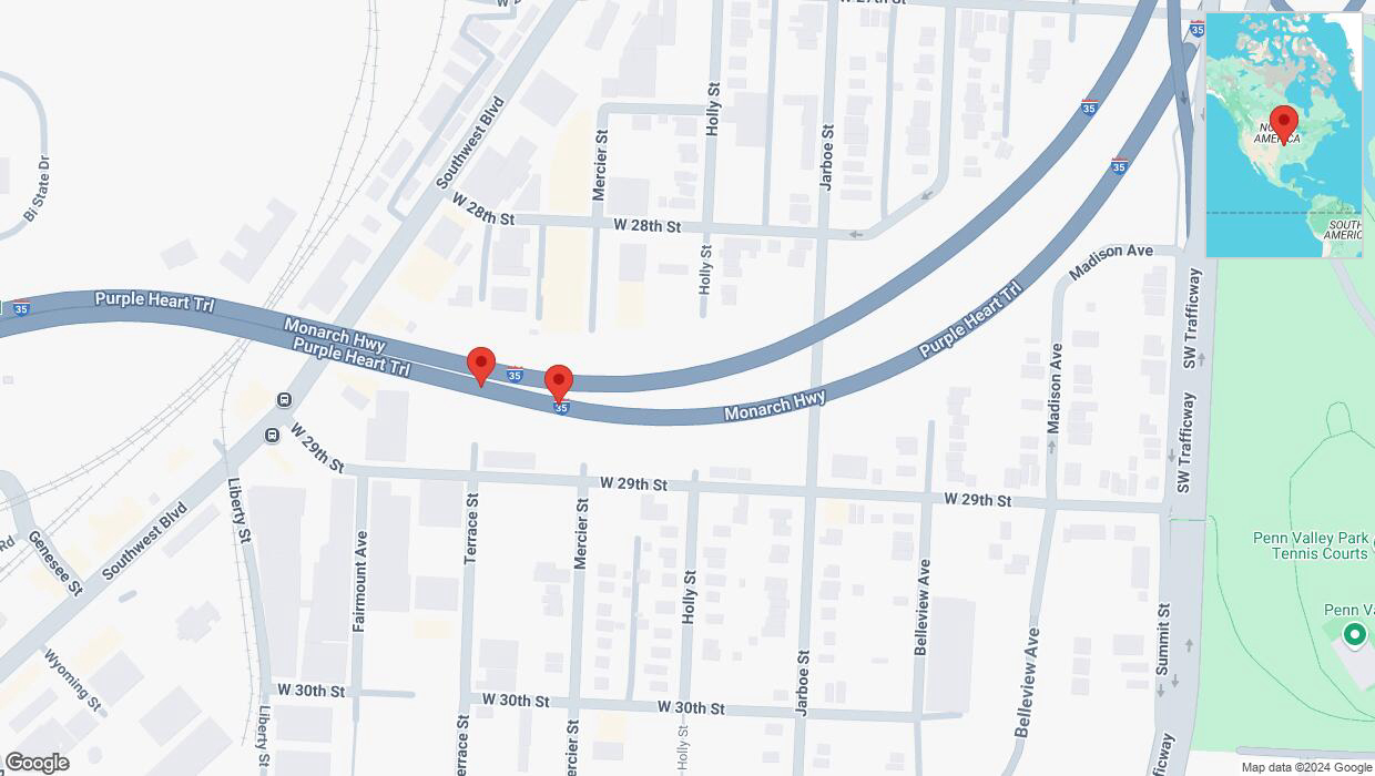 A detailed map that shows the affected road due to 'Broken down vehicle on northbound I-35 in Kansas City' on November 15th at 5:28 p.m.