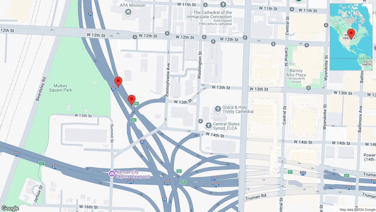 A detailed map that shows the affected road due to 'Broken down vehicle on northbound I-35 in Kansas City' on November 17th at 2:16 p.m.