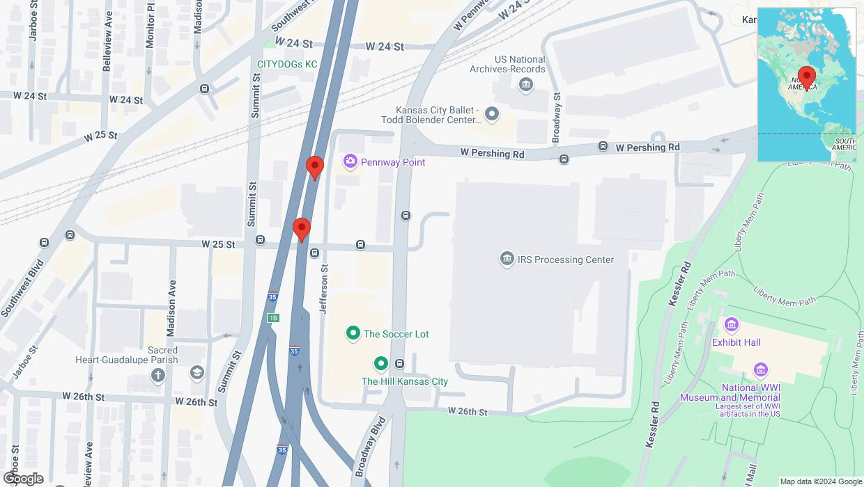 A detailed map that shows the affected road due to 'Broken down vehicle on northbound I-35 in Kansas City' on November 26th at 9:55 p.m.