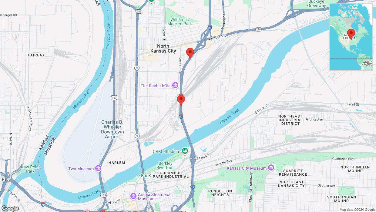 A detailed map that shows the affected road due to 'Warning: Crash on northbound I-29/I-35 in North Kansas City' on December 11th at 5:14 p.m.