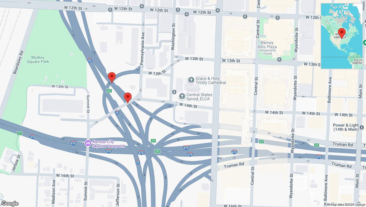A detailed map that shows the affected road due to 'Crash reported on northbound I-35 in Kansas City' on January 10th at 3:01 p.m.
