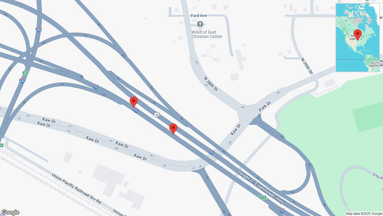 A detailed map that shows the affected road due to 'Broken down vehicle on eastbound I-70 in Kansas City' on January 17th at 5:50 p.m.