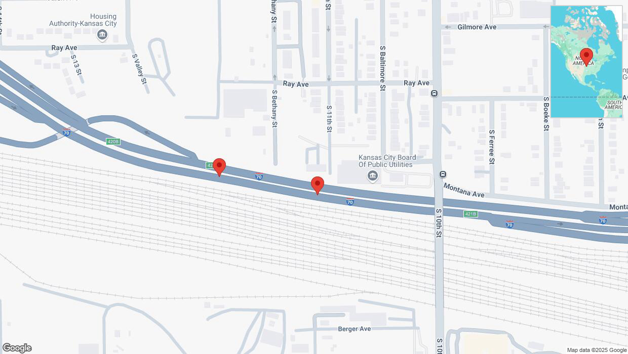 A detailed map that shows the affected road due to 'Broken down vehicle on eastbound I-70 in Kansas City' on January 27th at 7:02 p.m.